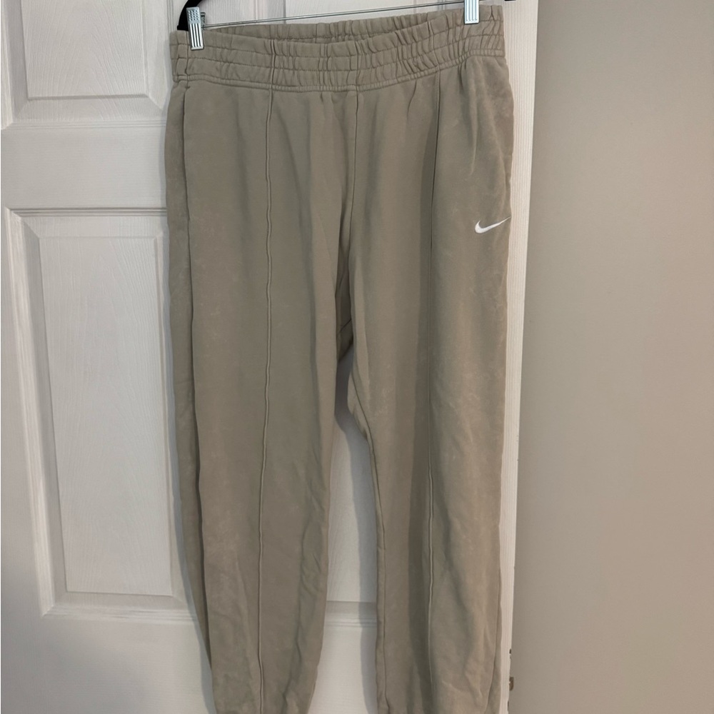 Nike WOMENS SIZE M Tan Jogger Pants with White Swoosh